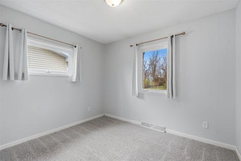 1634 24th Street NW Cedar Rapids IA 52405