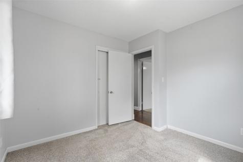 1634 24th Street NW Cedar Rapids IA 52405