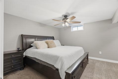 1634 24th Street NW Cedar Rapids IA 52405