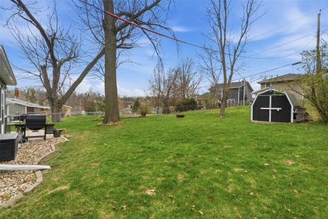 1634 24th Street NW Cedar Rapids IA 52405