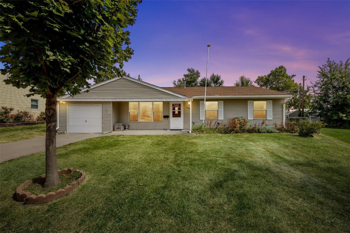 4839 Ford Avenue NW Cedar Rapids IA 52405