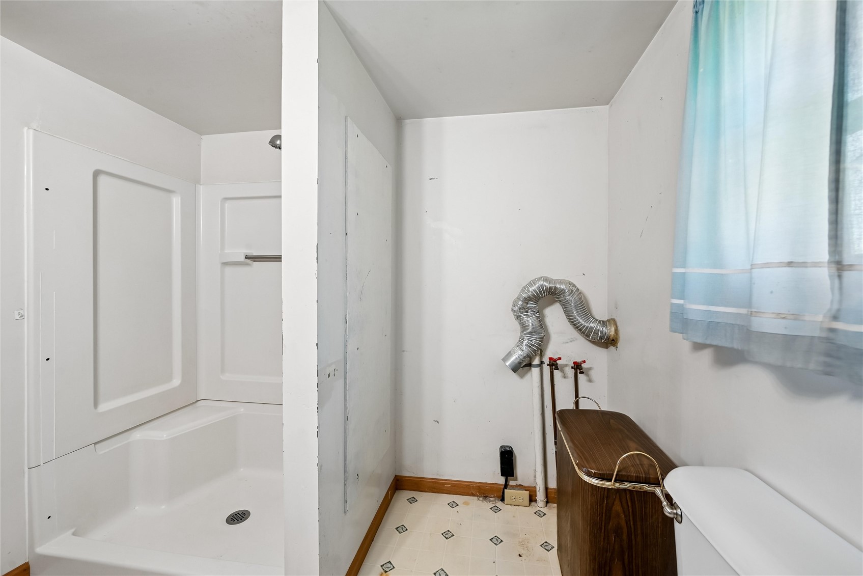 7771 13th Avenue Drive Belle Plaine IA 52208
