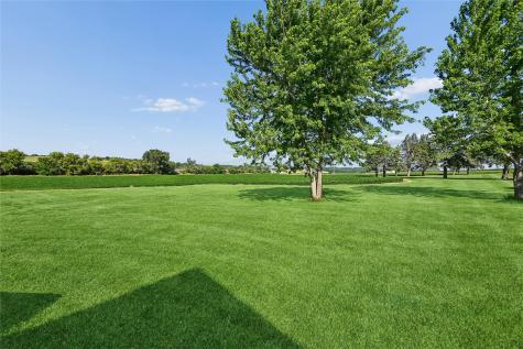7771 13th Avenue Drive Belle Plaine IA 52208