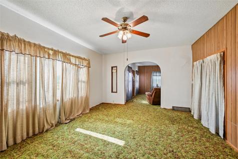 7771 13th Avenue Drive Belle Plaine IA 52208