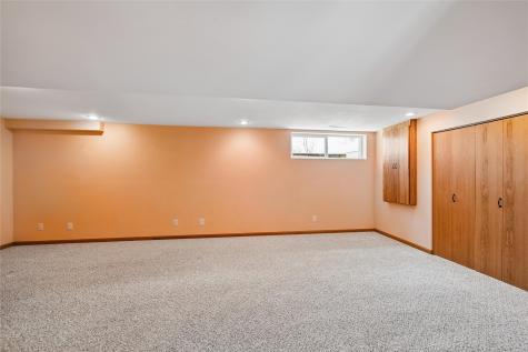 7822 Foxfield Drive NE Cedar Rapids IA 52402