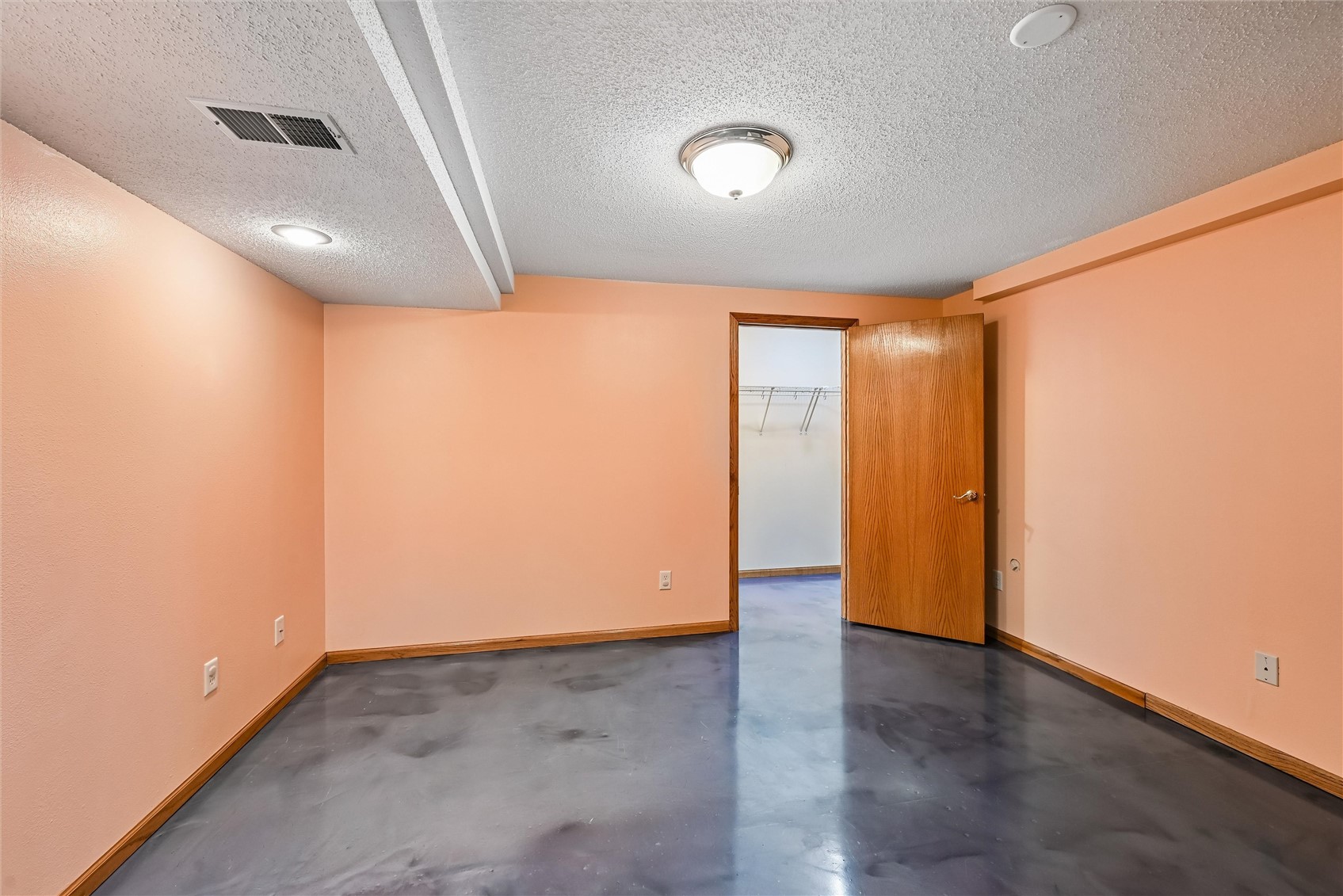 7822 Foxfield Drive NE Cedar Rapids IA 52402