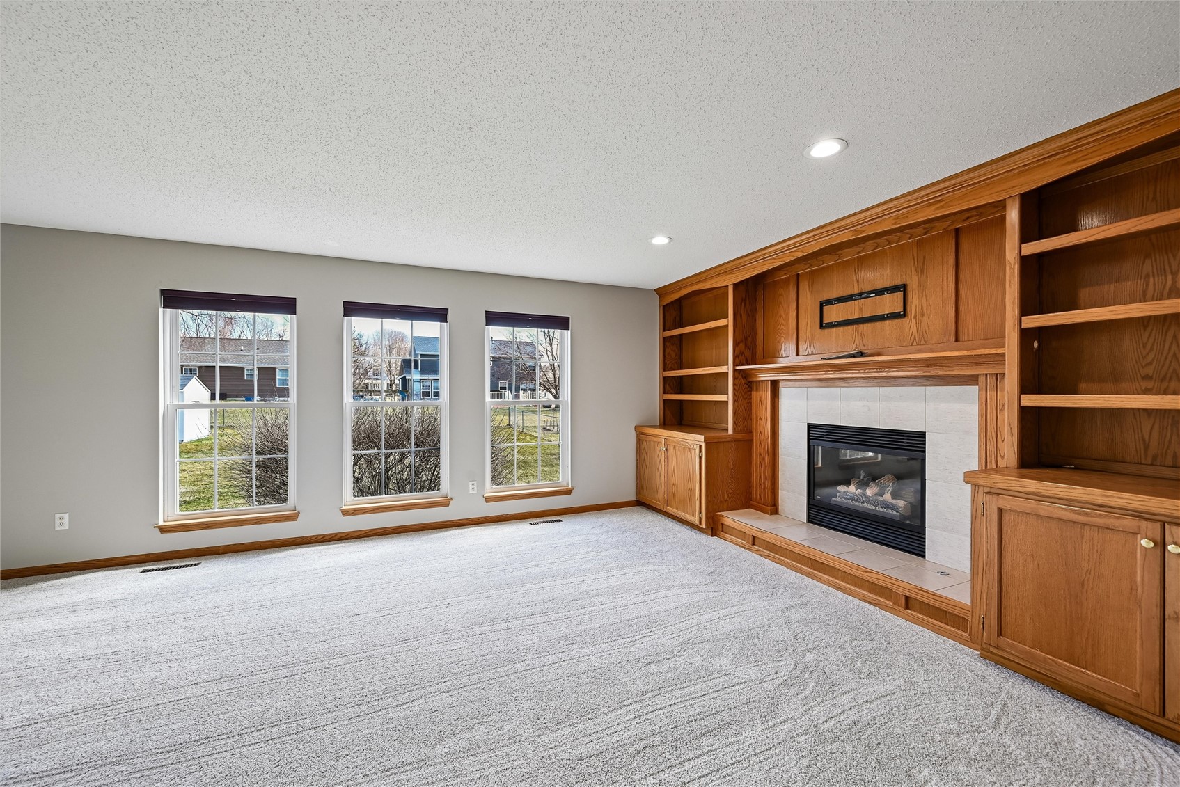 7822 Foxfield Drive NE Cedar Rapids IA 52402
