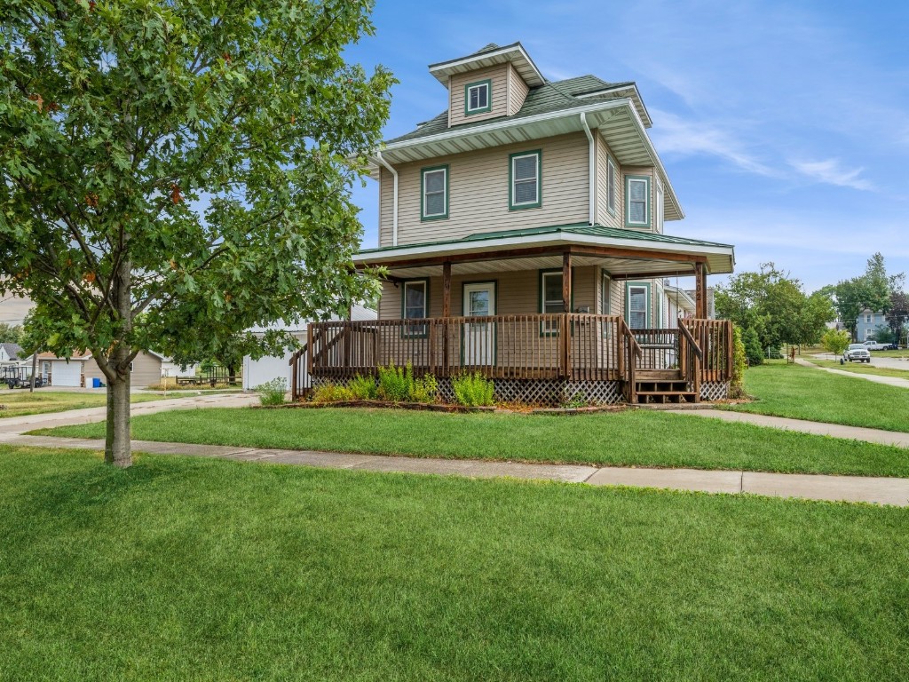 1402 4th Avenue Belle Plaine IA 52208