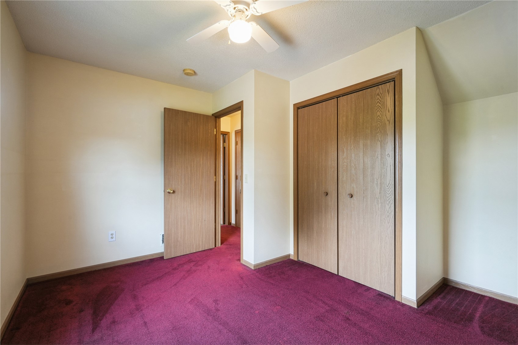 506 W 2nd Street Mechanicsville IA 52306