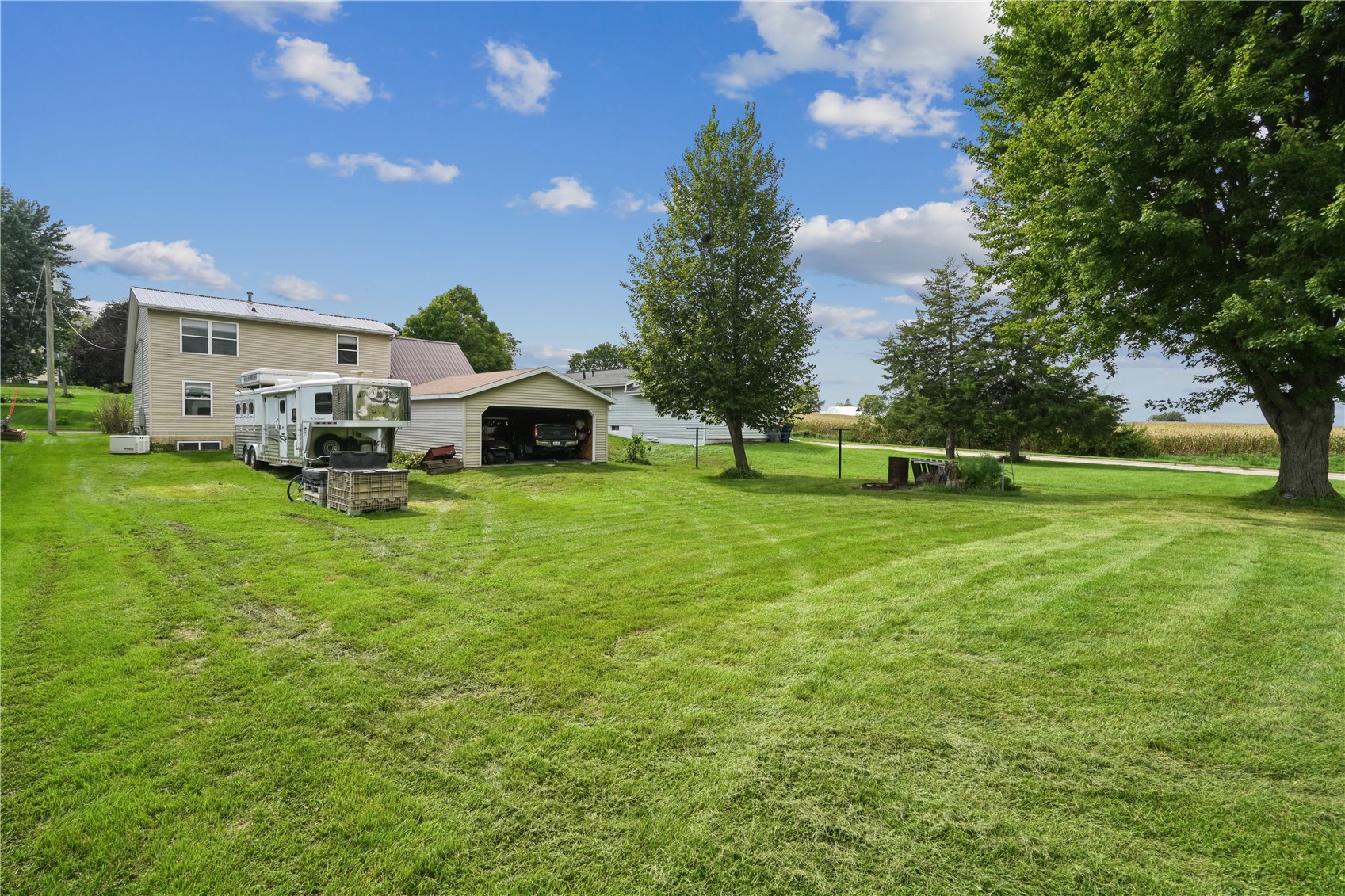 506 W 2nd Street Mechanicsville IA 52306