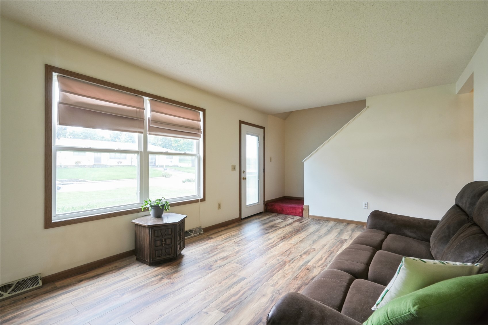 506 W 2nd Street Mechanicsville IA 52306