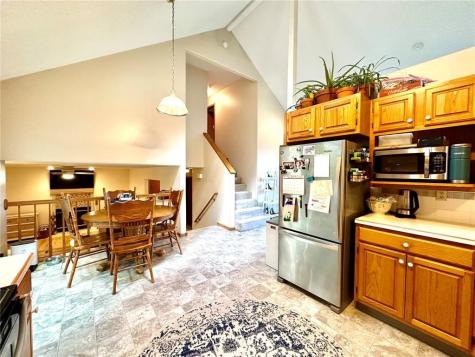 3200 Timber Valley Court NE Cedar Rapids IA 52402