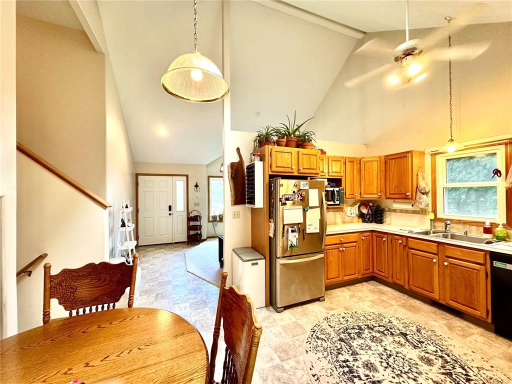 3200 Timber Valley Court NE Cedar Rapids IA 52402