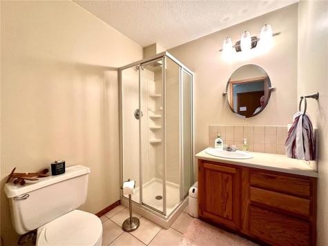 3200 Timber Valley Court NE Cedar Rapids IA 52402