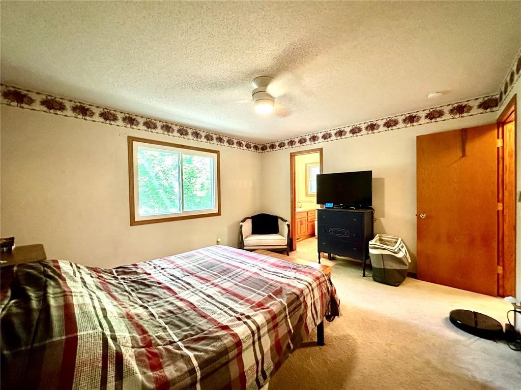 3200 Timber Valley Court NE Cedar Rapids IA 52402