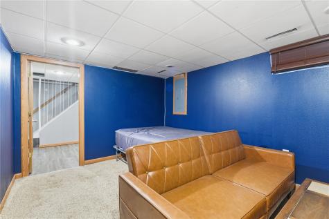 2447 Lauren Drive SW Cedar Rapids IA 52404