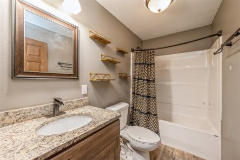 78 2nd Avenue Atkins IA 52206