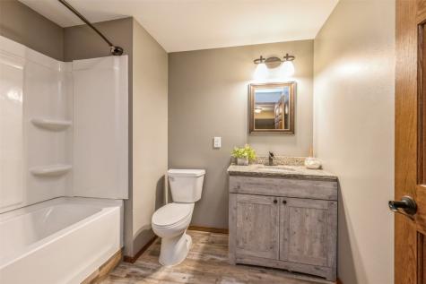 78 2nd Avenue Atkins IA 52206