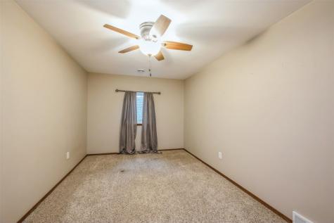 78 2nd Avenue Atkins IA 52206