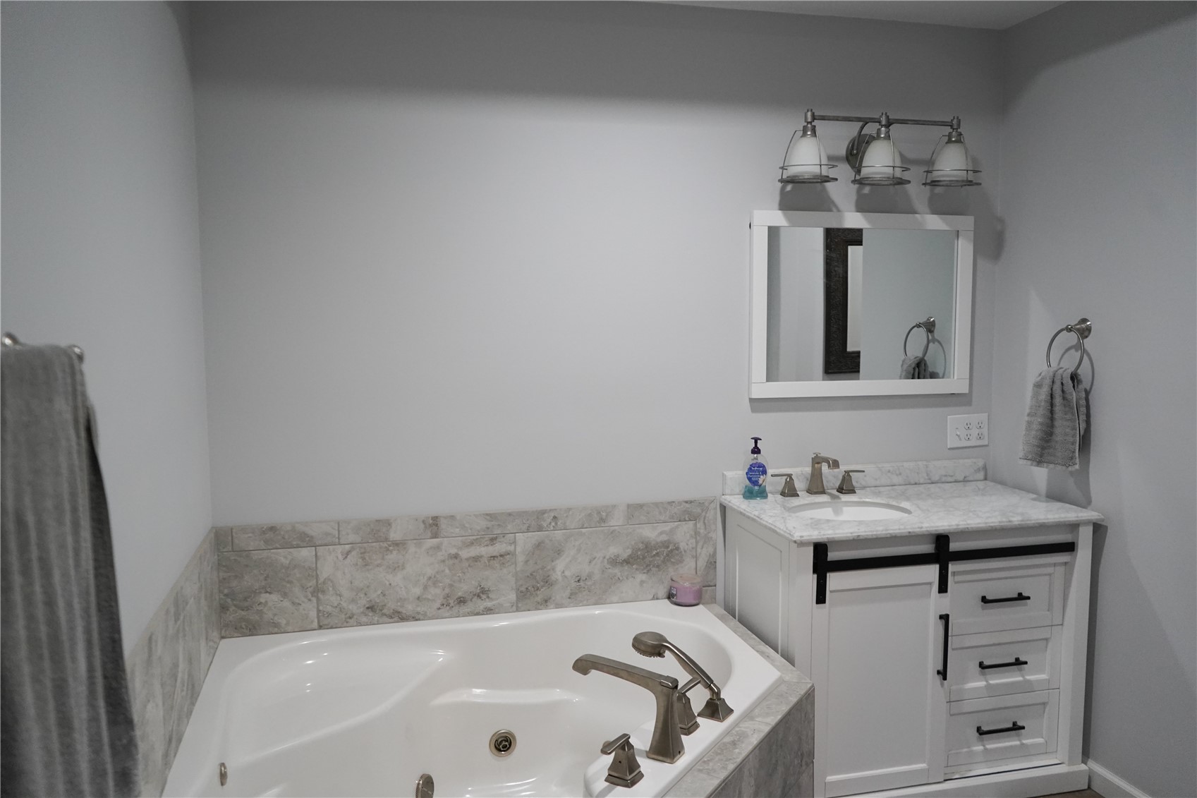 3728 Sunshine Street SW Cedar Rapids IA 52404