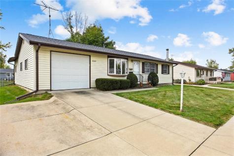 1065 W 10th Avenue Marion IA 52302