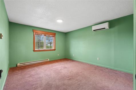 2093 Wapsie Y Road Coggon IA 52213