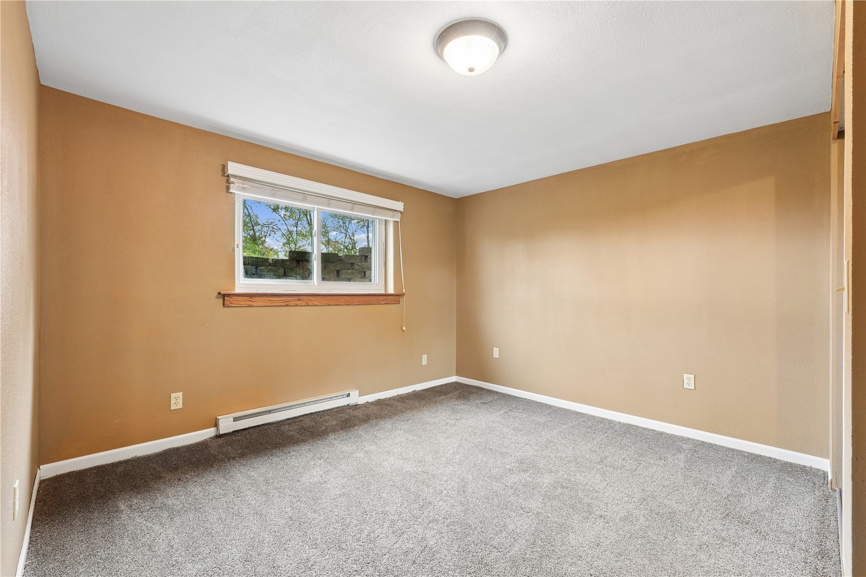 2093 Wapsie Y Road Coggon IA 52213