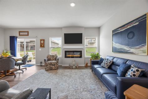 615 Thomas Street Tiffin IA 52340