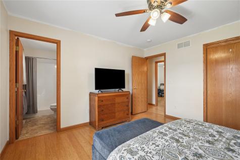 2205 Daleview Drive Marion IA 52302
