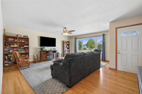 2205 Daleview Drive Marion IA 52302