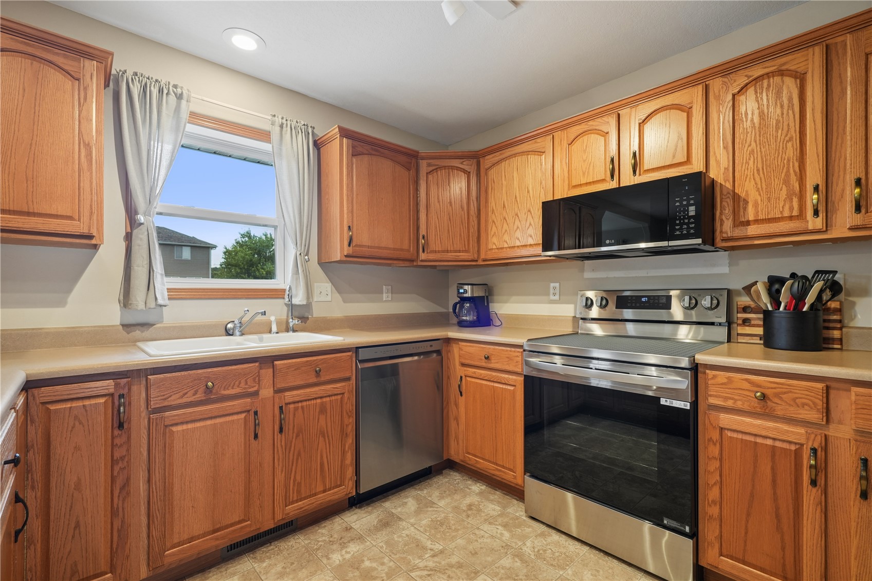 2205 Daleview Drive Marion IA 52302