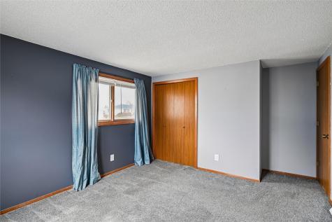 103 Walnut Street Van Horne IA 52346