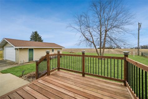 103 Walnut Street Van Horne IA 52346