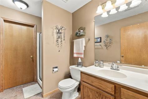 3045 Oxford Street Marion IA 52302
