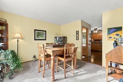 3045 Oxford Street Marion IA 52302