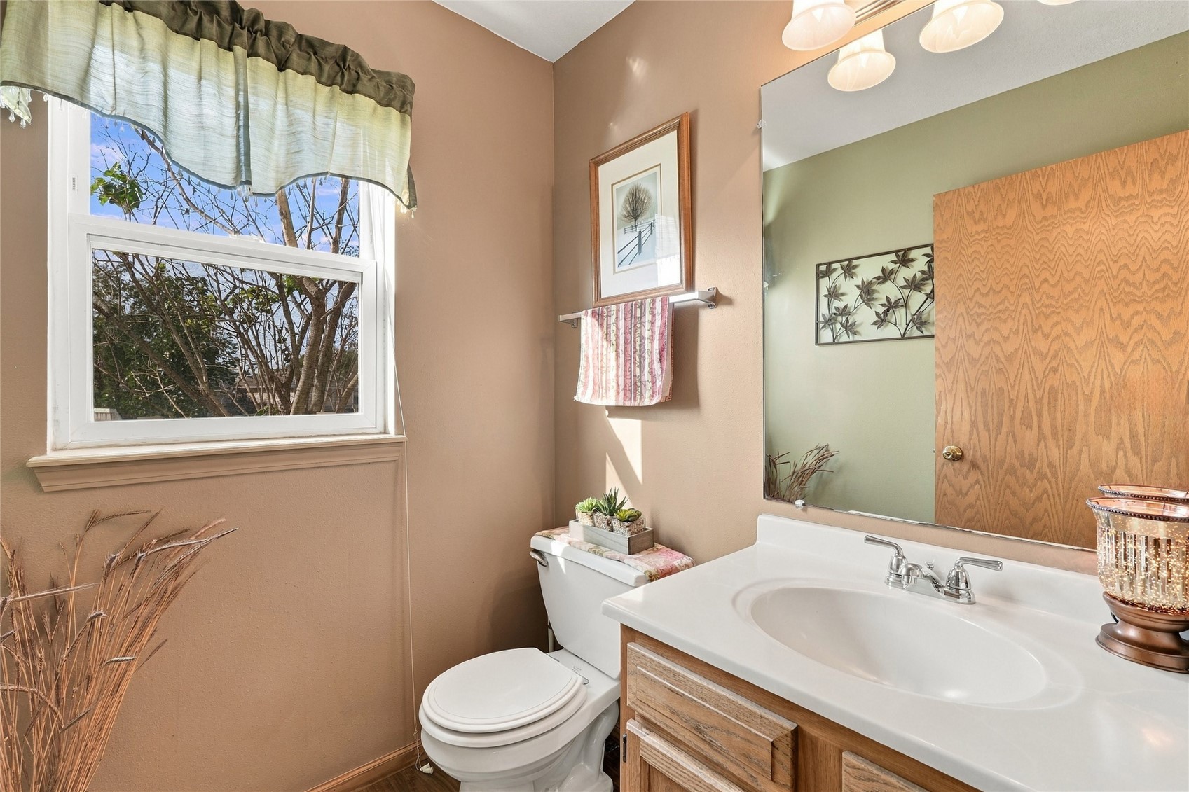 3045 Oxford Street Marion IA 52302