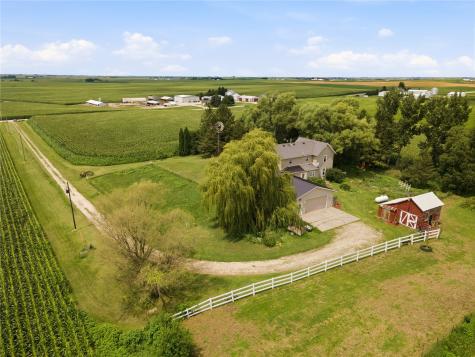 3286 180th Avenue Ryan IA 52330