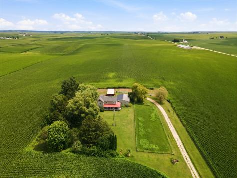 3286 180th Avenue Ryan IA 52330