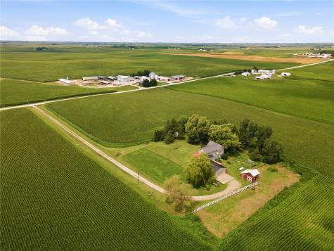 3286 180th Avenue Ryan IA 52330
