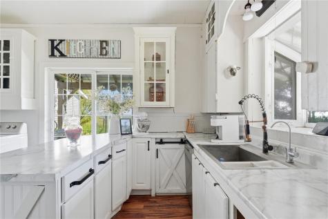 3286 180th Avenue Ryan IA 52330