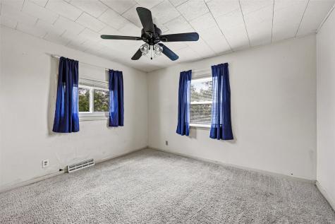 21 36th Avenue SW Cedar Rapids IA 52404