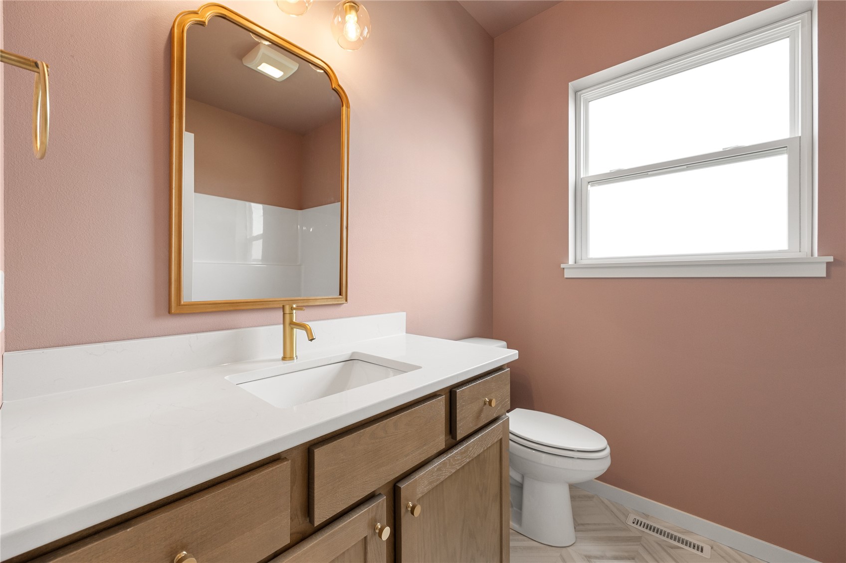 218 Mccarran Avenue NE Cedar Rapids IA 52402