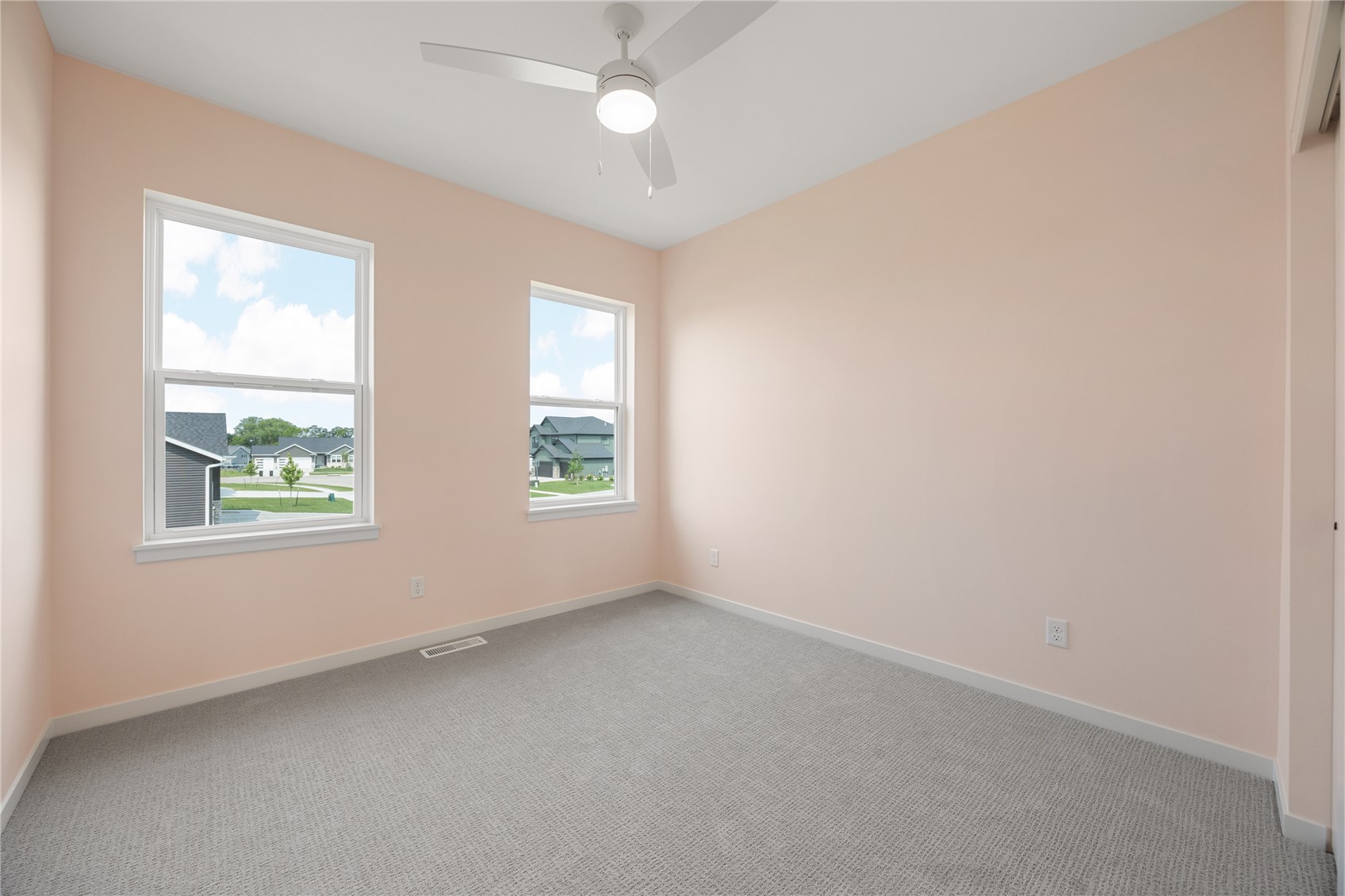 218 Mccarran Avenue NE Cedar Rapids IA 52402