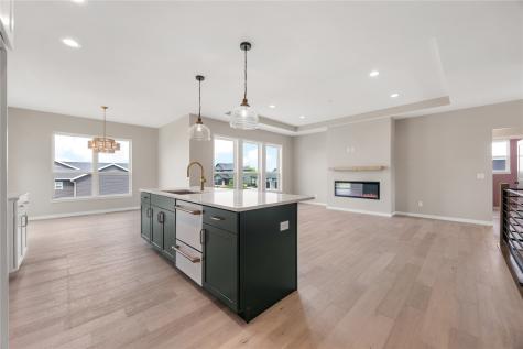 218 Mccarran Avenue NE Cedar Rapids IA 52402
