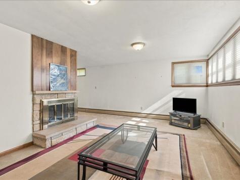 3216 NW Franbrook Terrace Cedar Rapids IA 52405