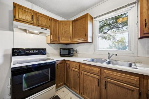 2533 Indiana Street SW Cedar Rapids IA 52404