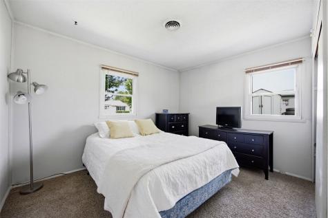 2533 Indiana Street SW Cedar Rapids IA 52404