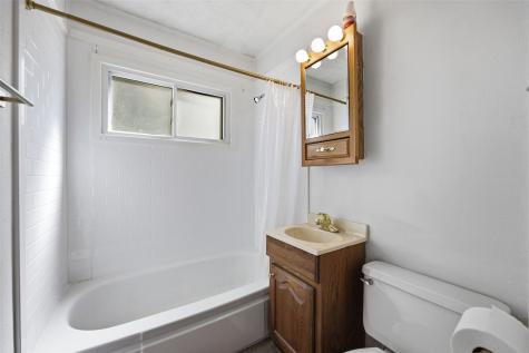 2533 Indiana Street SW Cedar Rapids IA 52404