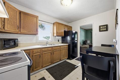 2533 Indiana Street SW Cedar Rapids IA 52404