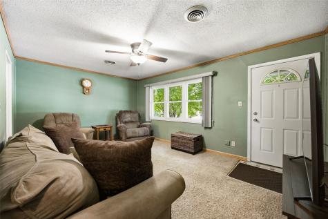2533 Indiana Street SW Cedar Rapids IA 52404